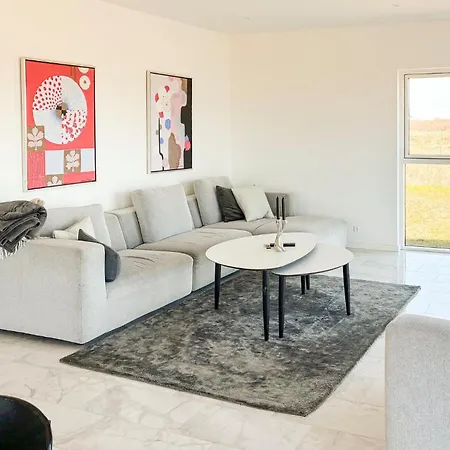 3 Bedroom Stunning In * Korsor